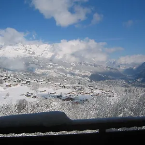 ** Hotel Les Aravis - France