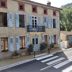 burlats-apartment.midi-pyreneeshotels.com/
